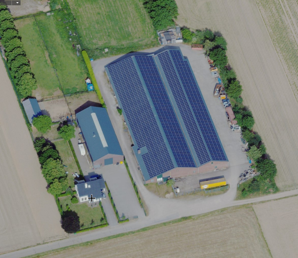 gerealiseerde agrarische zonnepaneleninstallatie van PV-Projecten